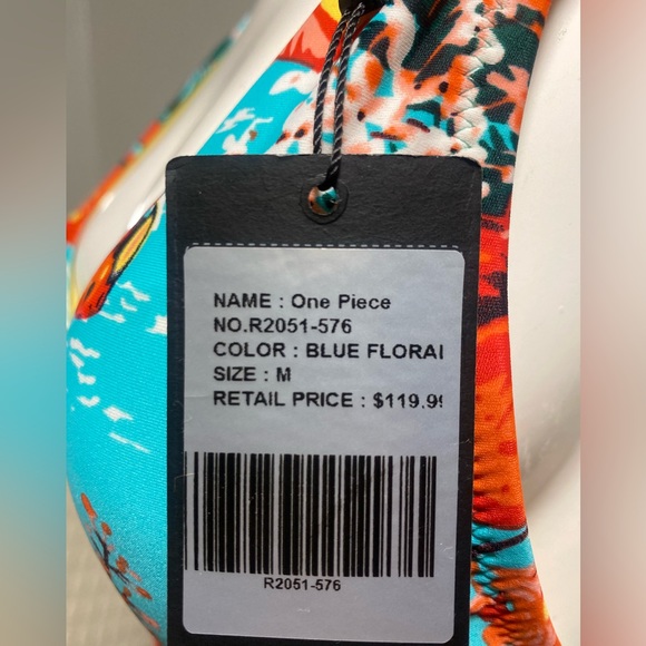 New - Picture 2 of 3